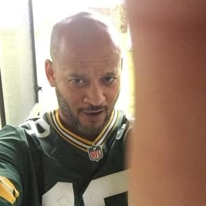 Meet your Posher, Jose